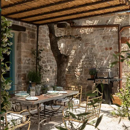 Trullo Nascosto, Puglias Hidden Gem Holiday home